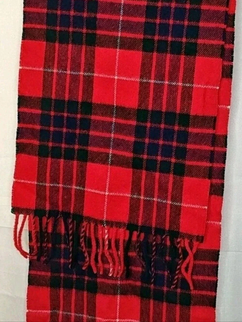 Vintage Lyle Scott Scotland Lamb's Wool Fringed Scarf Irish Tartan Plaid 12/50